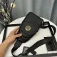 【2026】【VERSACE 公式旗艦店】ヴェルサーチ 胸ポケット 当日出荷 好評に付き再入荷!32*18*6CM 【2026】【VERSACE 公式旗艦店】ヴェルサーチ 胸ポケット 当日出荷 好評に付き再入荷!32*18*6CM