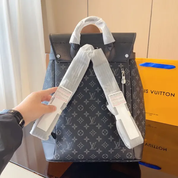 【2026】【 LOUIS VUITTON公式 旗艦店】ルイヴィトン リュックサック 当日出荷 好評に付き再入荷!33*15*43CM 【2026】【 LOUIS VUITTON公式 旗艦店】ルイヴィトン リュックサック 当日出荷 好評に付き再入荷!33*15*43CM