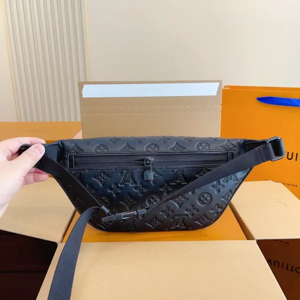 【2026】【 LOUIS VUITTON公式 旗艦店】ルイヴィトン   ウエストポーチ   当日出荷 好評に付き再入荷！30*8*14CM