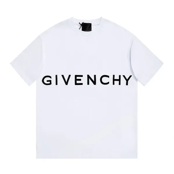 【2026】【GIVENCHY 公式旗艦店】ジバンシー Tシャツご好評に付き再入荷! 【2026】【GIVENCHY 公式旗艦店】ジバンシー Tシャツご好評に付き再入荷!