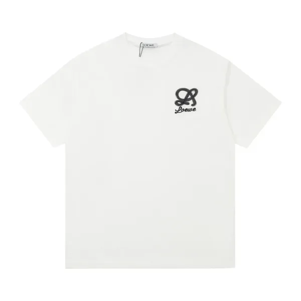 【2026】【 LOEWE 公式旗艦店】ロエベ Tシャツご好評に付き再入荷! 【2026】【 LOEWE 公式旗艦店】ロエベ Tシャツご好評に付き再入荷!