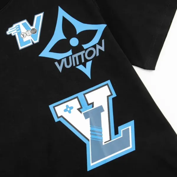 【2026】【 LOUIS VUITTON   公式旗艦店】 ルイヴィトン    Tシャツご好評に付き再入荷！
