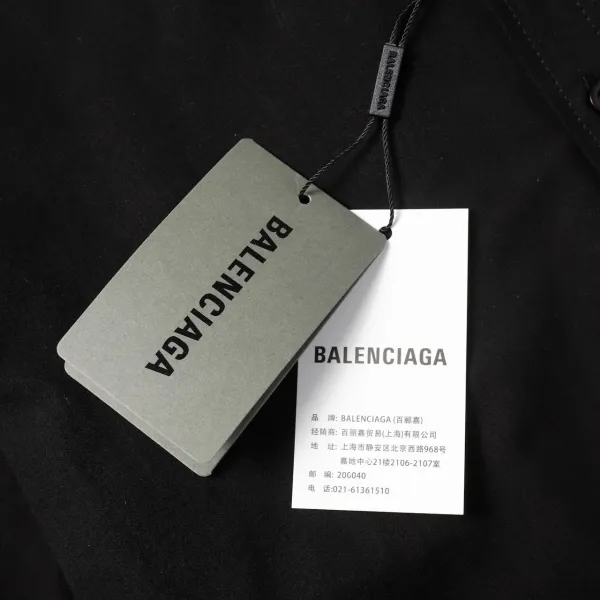 【2026】【 BALENCIAGA 公式旗艦店】 バレンシアガ シャツ ご好評に付き再入荷! 【2026】【 BALENCIAGA 公式旗艦店】 バレンシアガ シャツ ご好評に付き再入荷!