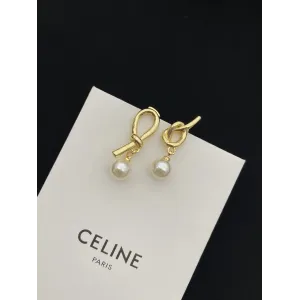 【2026】【CELINE】 セリーヌ ファッションスタイルのイヤリング 【2026】【CELINE】 セリーヌ ファッションスタイルのイヤリング