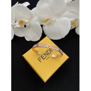 【2026】【FENDI】ブレスレット、ファッションシンプルなスタイル