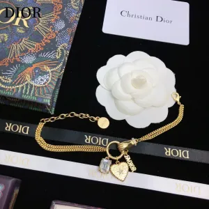 【2026】【DIOR】ブレスレット、ファッションシンプルなスタイル 【2026】【DIOR】ブレスレット、ファッションシンプルなスタイル
