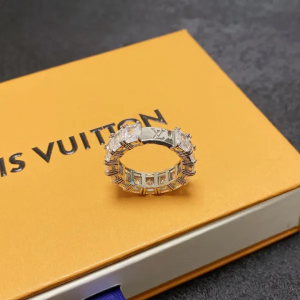 【2026】【LOUIS VUITTON】 ルイヴィトン 指輪 【2026】【LOUIS VUITTON】 ルイヴィトン 指輪