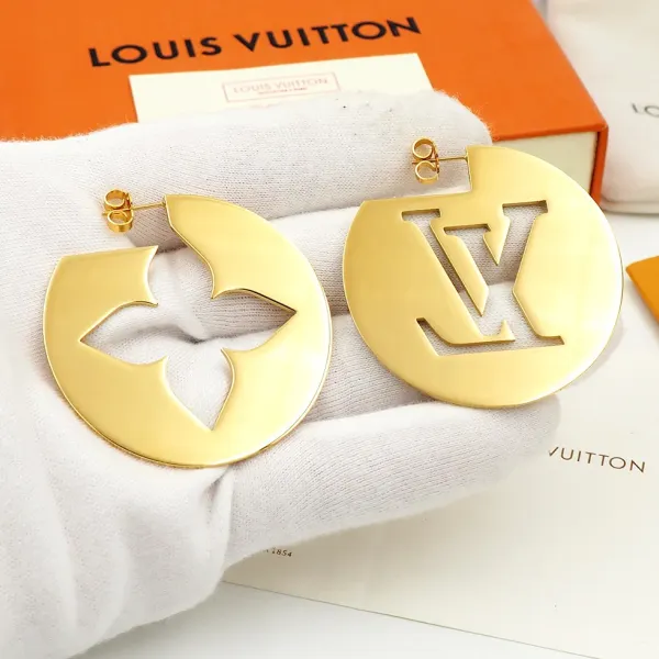 【2026】LV【LOUIS VUITTON 】ルイヴィトン ファッションスタイルのイヤリング 【2026】LV【LOUIS VUITTON 】ルイヴィトン ファッションスタイルのイヤリング