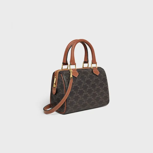 【2026】すぐ届く◆大人気【CELINE】スモールボストン トリオンフ 19.5 X 14 X 7 CM 【2026】すぐ届く◆大人気【CELINE】スモールボストン トリオンフ 19.5 X 14 X 7 CM