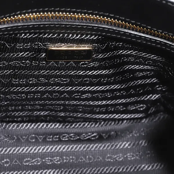 【2026】☆PRADA ガレリア サフィアーノレザー ミニバッグ 【2026】☆PRADA ガレリア サフィアーノレザー ミニバッグ