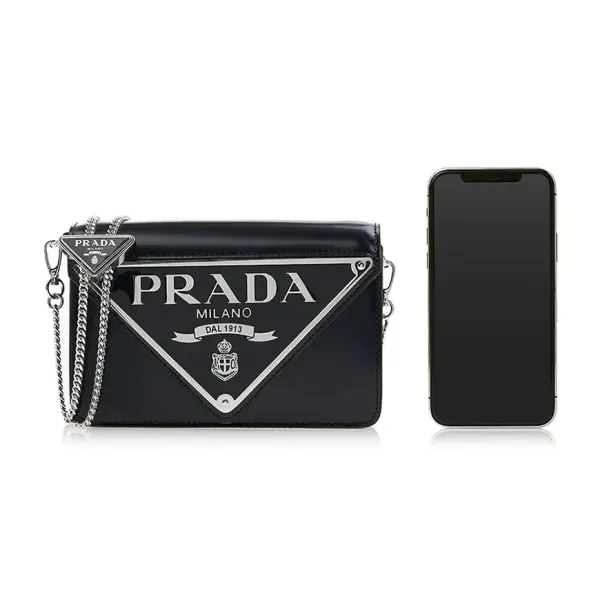 【2026】PRADA 三角ロゴ チェーン ショルダーバック