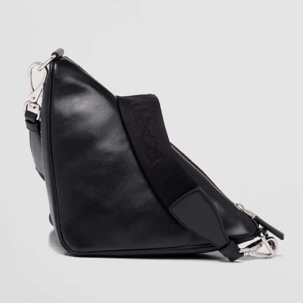 【2026】累積売上第１位☆新作☆ プラダ PRADA トライアングル レザーショルダーバッグ