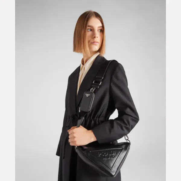 【2026】累積売上第１位☆新作☆ プラダ PRADA トライアングル レザーショルダーバッグ