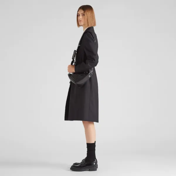 【2026】累積売上第１位☆新作☆ プラダ PRADA トライアングル レザーショルダーバッグ