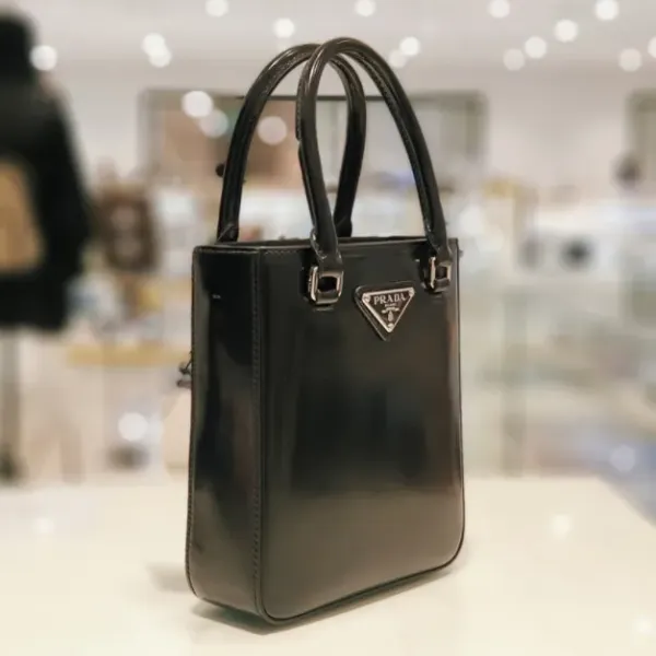 【2026】♦PRADA♦レディースショルダーバッグ☆正規品☆
