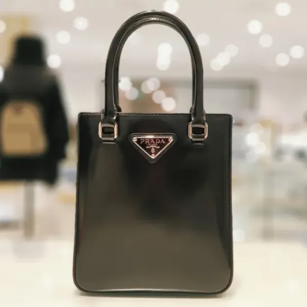 【2026】♦PRADA♦レディースショルダーバッグ☆正規品☆