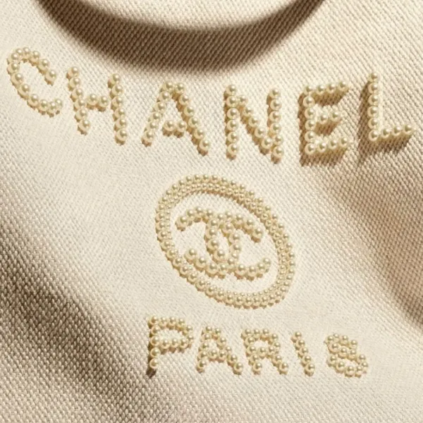 【2026】【CHANEL】ラージ ロゴ トート ♡超可愛い ♡ 収納性抜群！ 36*31*16cm