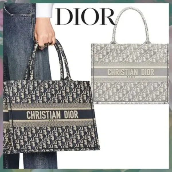 【2026】【Dior】DIOR BOOK TOTE ミディアムバッグディオールオブリーク 36.5*28*17.5CM 【2026】【Dior】DIOR BOOK TOTE ミディアムバッグディオールオブリーク 36.5*28*17.5CM