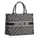 【2026】【Dior】DIOR BOOK TOTE ミディアムバッグディオールオブリーク 36.5*28*17.5CM 【2026】【Dior】DIOR BOOK TOTE ミディアムバッグディオールオブリーク 36.5*28*17.5CM