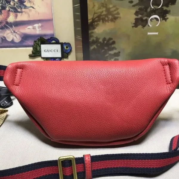【2026】GUCCI(グッチ) GUCCI プリント スモール ベルトバッグ 3カラー 22*13*6cm 【2026】GUCCI(グッチ) GUCCI プリント スモール ベルトバッグ 3カラー 22*13*6cm