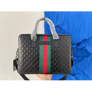 【2026】Gucci（グッチ）メンズハンドバッグ 39 x 29 cm