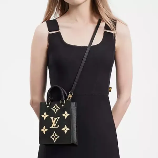 【2026】LOUIS VUITTON（ルイヴィトン）Petit Sac Plat mini tote ハンドバッグ 14*17*5cm