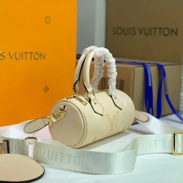 【2026】Louis Vuitton (ルイヴィトン) メッセンジャーバッグ 20x10x10cm 【2026】Louis Vuitton (ルイヴィトン) メッセンジャーバッグ 20x10x10cm