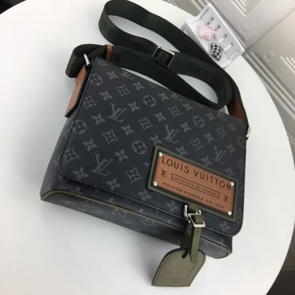 【2026】LouisVuitton ルイヴィトン メッセンジャー 30239 32x26x8cm 【2026】LouisVuitton ルイヴィトン メッセンジャー 30239 32x26x8cm