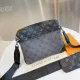 【2026】LouisVuitton ルイヴィトン M69443 トリオ・メッセンジャー 25 x 18.5 x 7 cm