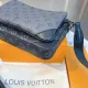 【2026】LouisVuitton ルイヴィトン M69443 トリオ・メッセンジャー 25 x 18.5 x 7 cm