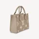 【2026】LOUIS VUITTON オンザゴー PM M45779 25 x 19 x 11.5 cm 【2026】LOUIS VUITTON オンザゴー PM M45779 25 x 19 x 11.5 cm