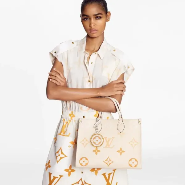 【2026】LV LOUIS VUITTON オンザゴー MM M45717 【2026】LV LOUIS VUITTON オンザゴー MM M45717