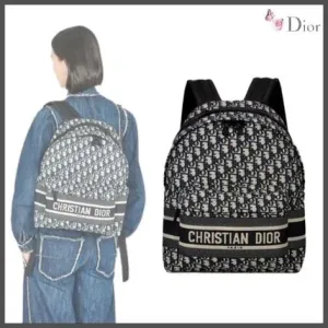 【2026】☆ DIOR バックパック★超人気★完売確実の売れ筋★ 35 x 41 x 15 cm 【2026】☆ DIOR バックパック★超人気★完売確実の売れ筋★ 35 x 41 x 15 cm