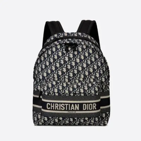 【2026】☆ DIOR バックパック★超人気★完売確実の売れ筋★ 35 x 41 x 15 cm 【2026】☆ DIOR バックパック★超人気★完売確実の売れ筋★ 35 x 41 x 15 cm