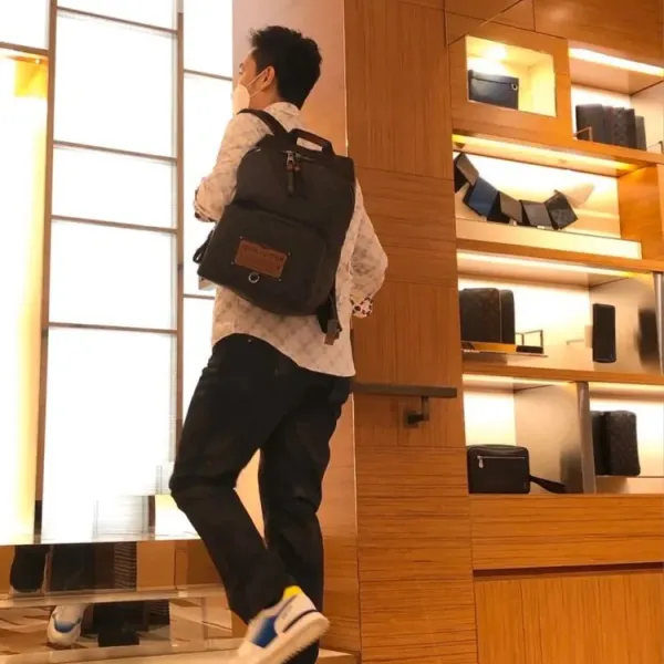 【2026】LouisVuitton ルイヴィトン パックバッグ M45218 30x40x20 【2026】LouisVuitton ルイヴィトン パックバッグ M45218 30x40x20