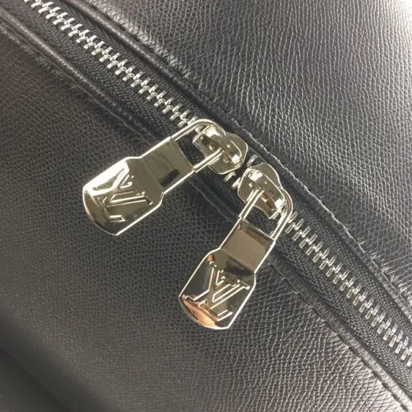 【2026】LouisVuitton ルイヴィトン パックバッグ M30230DISCOVERY 40x30x20cm 【2026】LouisVuitton ルイヴィトン パックバッグ M30230DISCOVERY 40x30x20cm