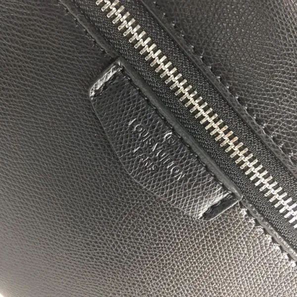 【2026】LouisVuitton ルイヴィトン パックバッグ M30230DISCOVERY 40x30x20cm 【2026】LouisVuitton ルイヴィトン パックバッグ M30230DISCOVERY 40x30x20cm