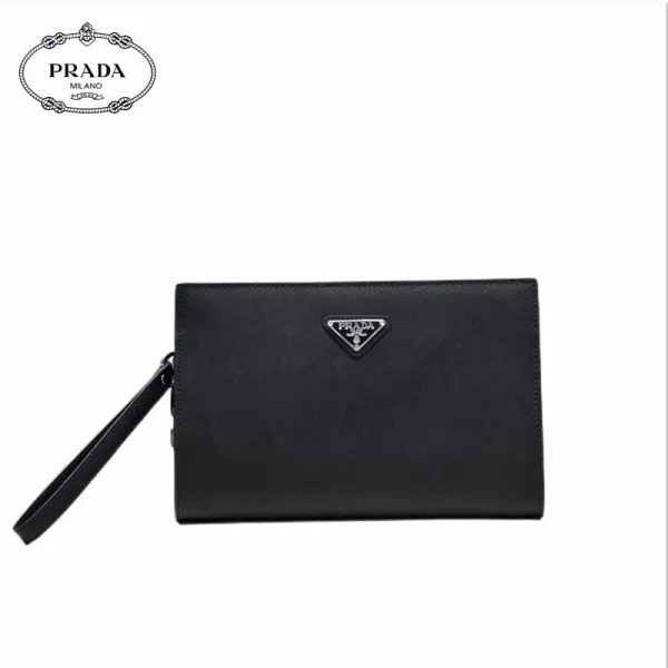 【2026】【PRADA 公式 旗艦店】プラダ クラッチバッグ 当日出荷 好評に付き再入荷! 黒 27*17*6 CM 【2026】【PRADA 公式 旗艦店】プラダ クラッチバッグ 当日出荷 好評に付き再入荷! 黒 27*17*6 CM