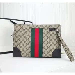 【2026】Gucci(グッチ)クラッチバッグ 31.5x24x6cm 【2026】Gucci(グッチ)クラッチバッグ 31.5x24x6cm