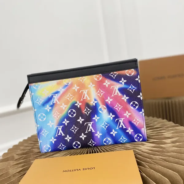 【2026】LOUIS VUITTON（ルイヴィトン）クラッチバッグ 27*21cm