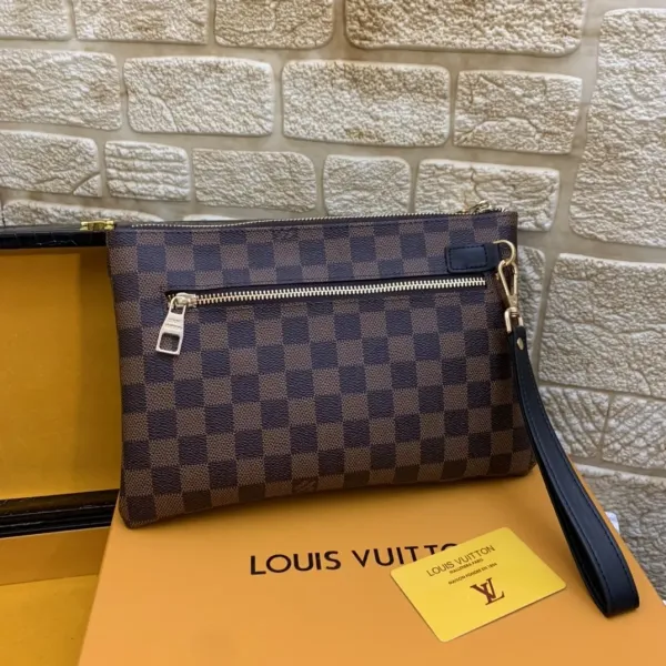 【2026】LOUIS VUITTON（ルイヴィトン）クラッチバッグ 28X19X3cm