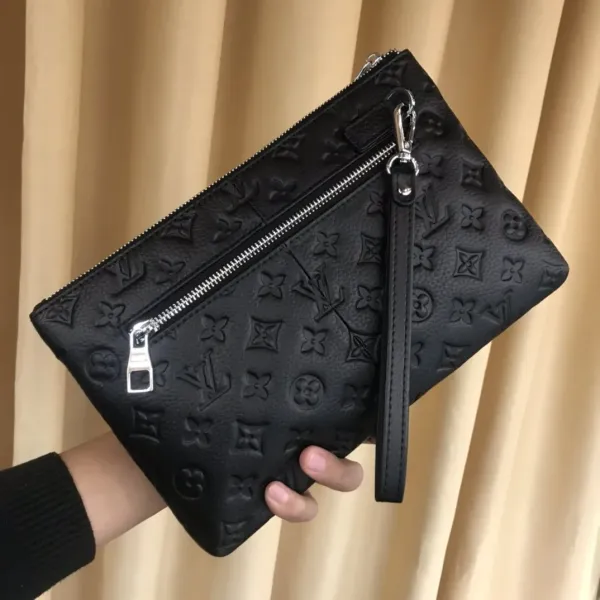 【2026】LOUIS VUITTON（ルイヴィトン）クラッチバッグ 28X18X2cm