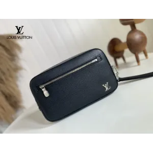 【2026】LV【LOUIS VUITTON公式 旗艦店】ルイヴィトン  クラッチバッグ   当日出荷 好評に付き再入荷！25*15.5*6.5cm