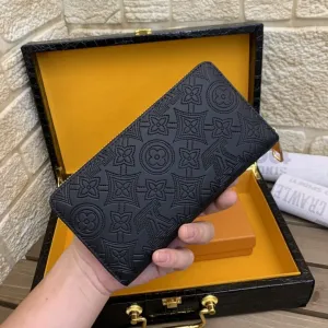 【2026】Louis Vuitton (ルイ・ヴィトン) 財布 19.5x10x2.5cm セール販売 数量限定! 早い者勝ち! 【2026】Louis Vuitton (ルイ・ヴィトン) 財布 19.5x10x2.5cm セール販売 数量限定! 早い者勝ち!