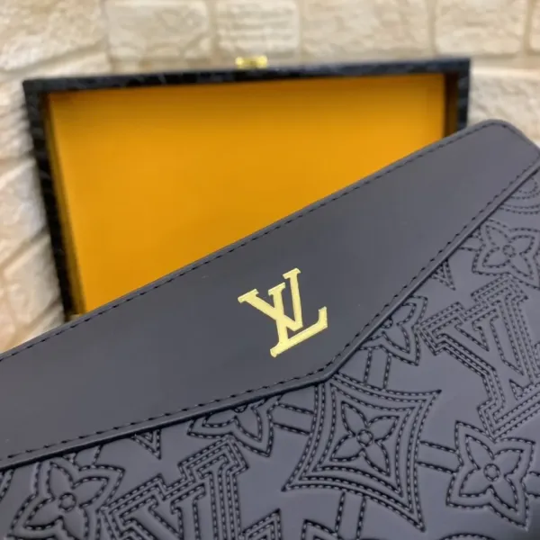 【2026】Louis Vuitton (ルイ・ヴィトン) 財布 19.5x10x2.5cm セール販売 数量限定! 早い者勝ち! 【2026】Louis Vuitton (ルイ・ヴィトン) 財布 19.5x10x2.5cm セール販売 数量限定! 早い者勝ち!