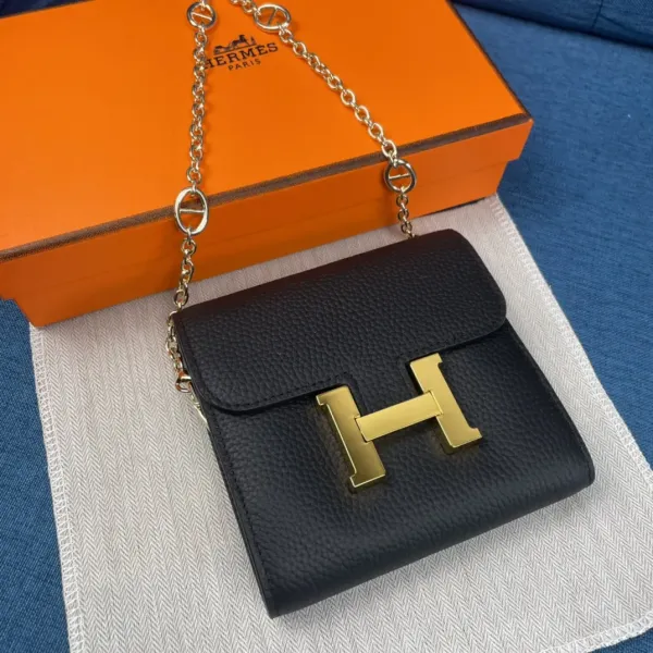 【2026】HERMÈS 財布 10カラー 13X12CM 【2026】HERMÈS 財布 10カラー 13X12CM