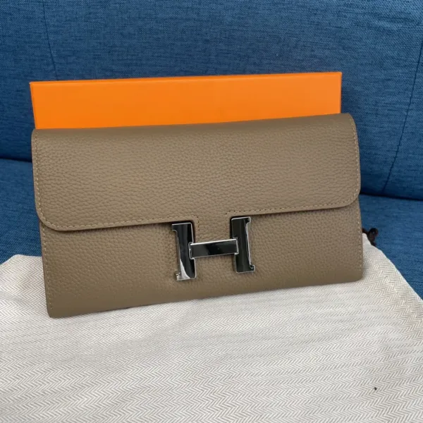 【2026】HERMÈS 長財布 11カラー 22X11CM
