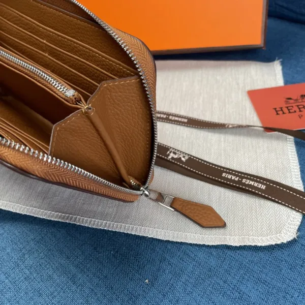 【2026】HERMÈS 長財布 10カラー 19X11X2.5CM 【2026】HERMÈS 長財布 10カラー 19X11X2.5CM