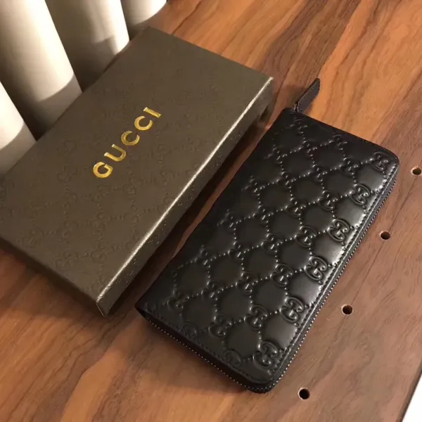 【2026】【 GUCCI 公式 旗艦店】 クッチ 財布 当日出荷 好評に付き再入荷!19.5*10*2.5CM 【2026】【 GUCCI 公式 旗艦店】 クッチ 財布 当日出荷 好評に付き再入荷!19.5*10*2.5CM