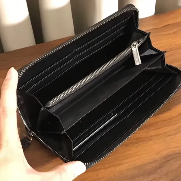 【2026】【 GUCCI 公式 旗艦店】 クッチ 財布 当日出荷 好評に付き再入荷!19.5*10*2.5CM 【2026】【 GUCCI 公式 旗艦店】 クッチ 財布 当日出荷 好評に付き再入荷!19.5*10*2.5CM